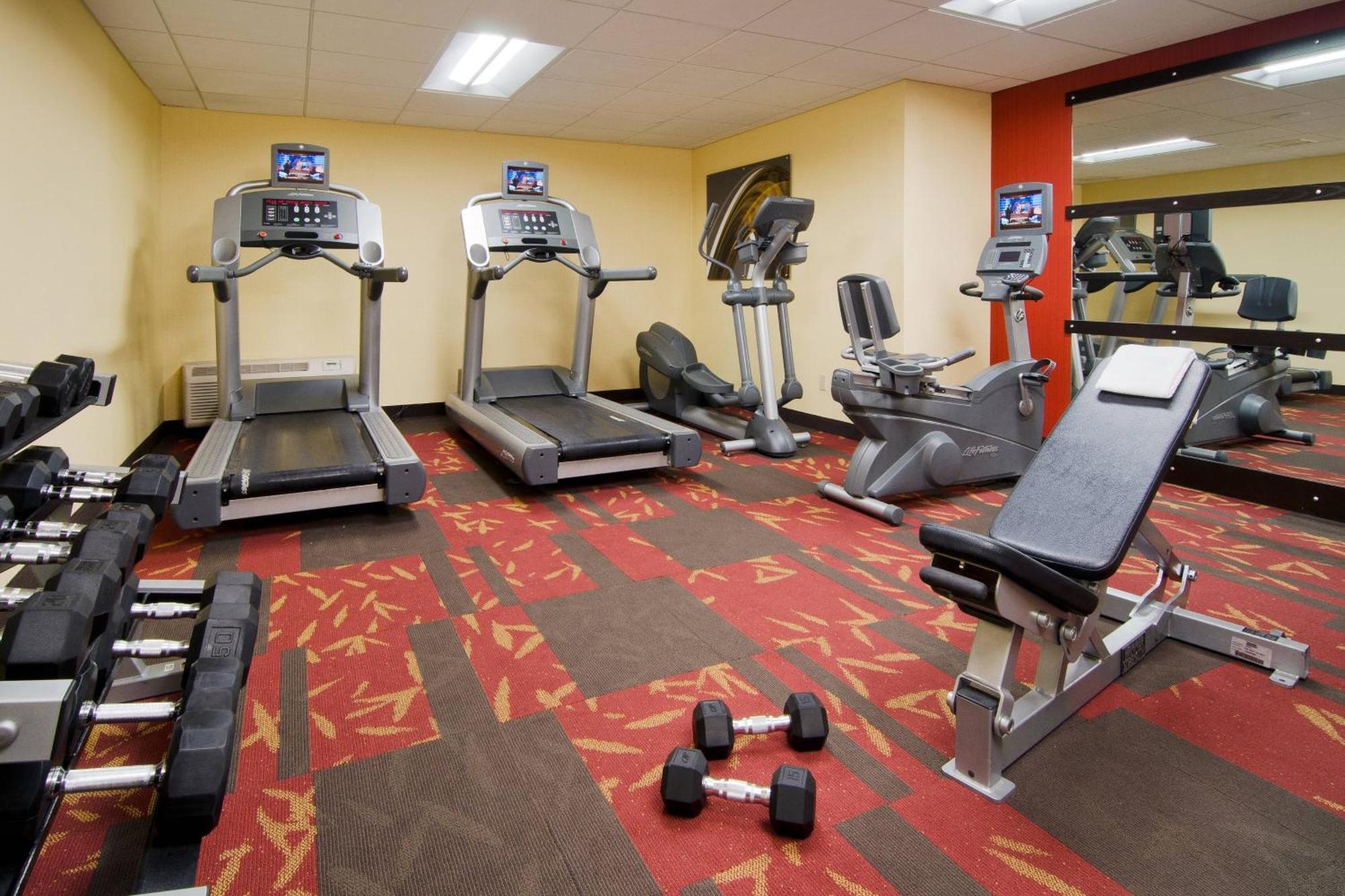 Courtyard By Marriott Huntsville University Drive Ngoại thất bức ảnh
